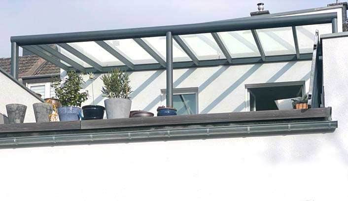 Alu Carport Düsseldorf, Anthrazit mit VSG Glas von der Front